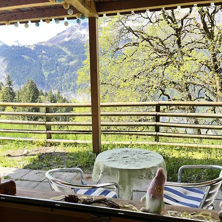 Bed & Breakfast In Car-free - Hop In Nest 3*